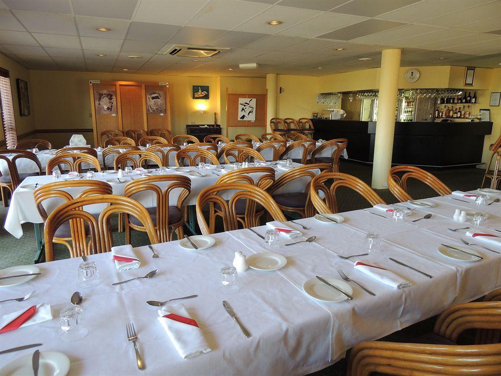 בונדברג Sugar Country Motor Inn מראה חיצוני תמונה