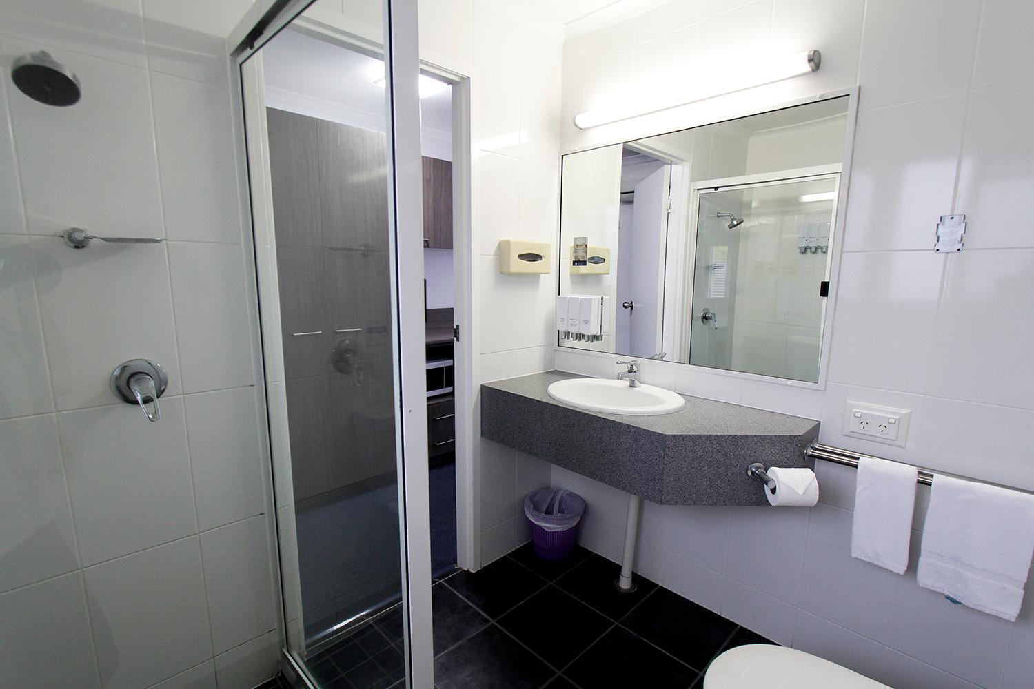 בונדברג Sugar Country Motor Inn מראה חיצוני תמונה