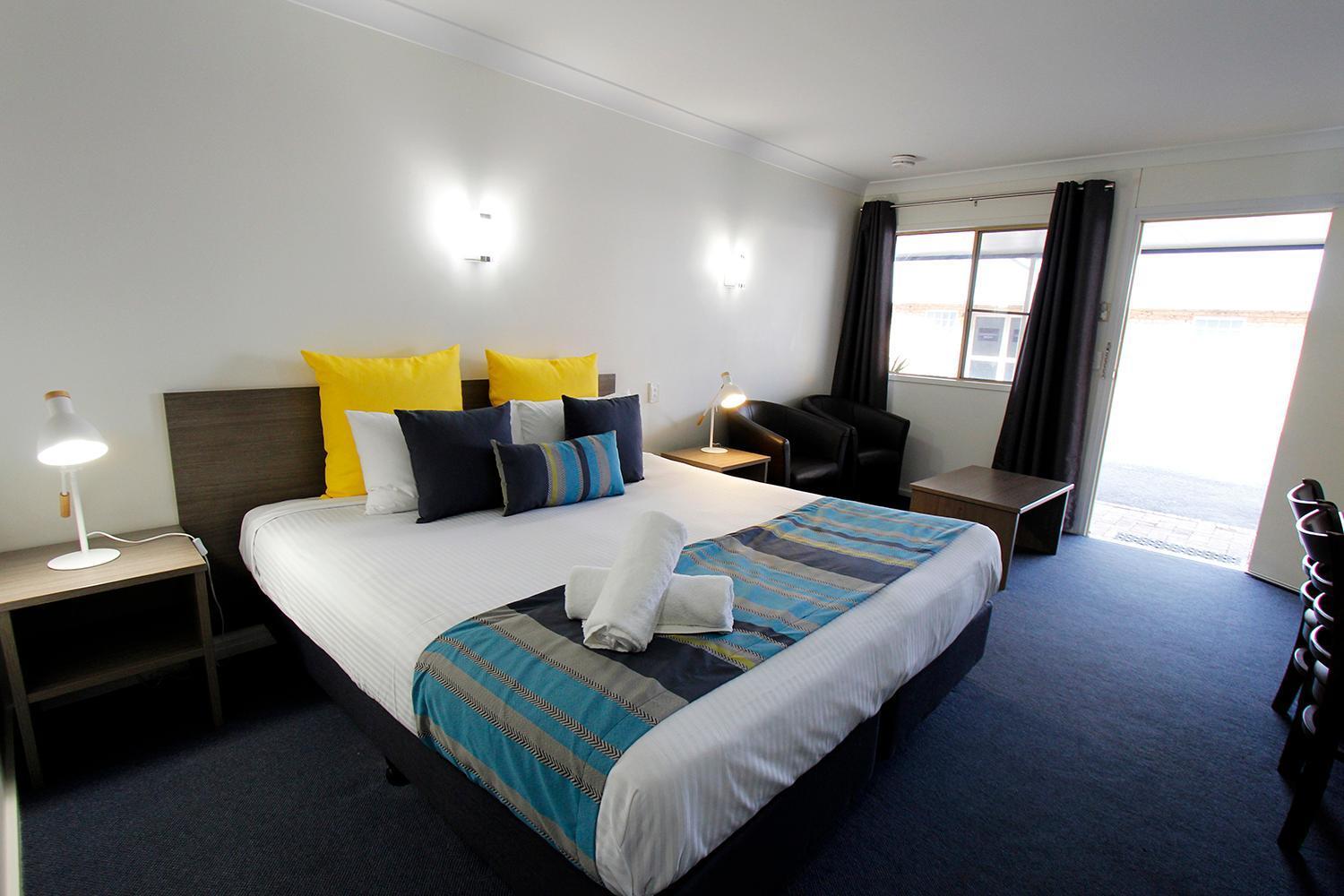 בונדברג Sugar Country Motor Inn מראה חיצוני תמונה