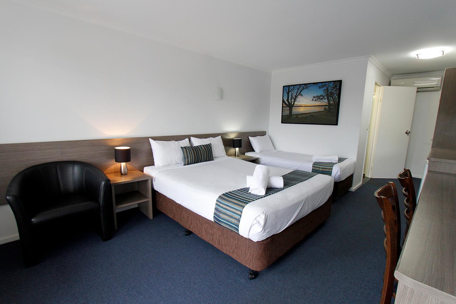 בונדברג Sugar Country Motor Inn מראה חיצוני תמונה