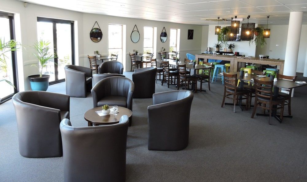 בונדברג Sugar Country Motor Inn מראה חיצוני תמונה