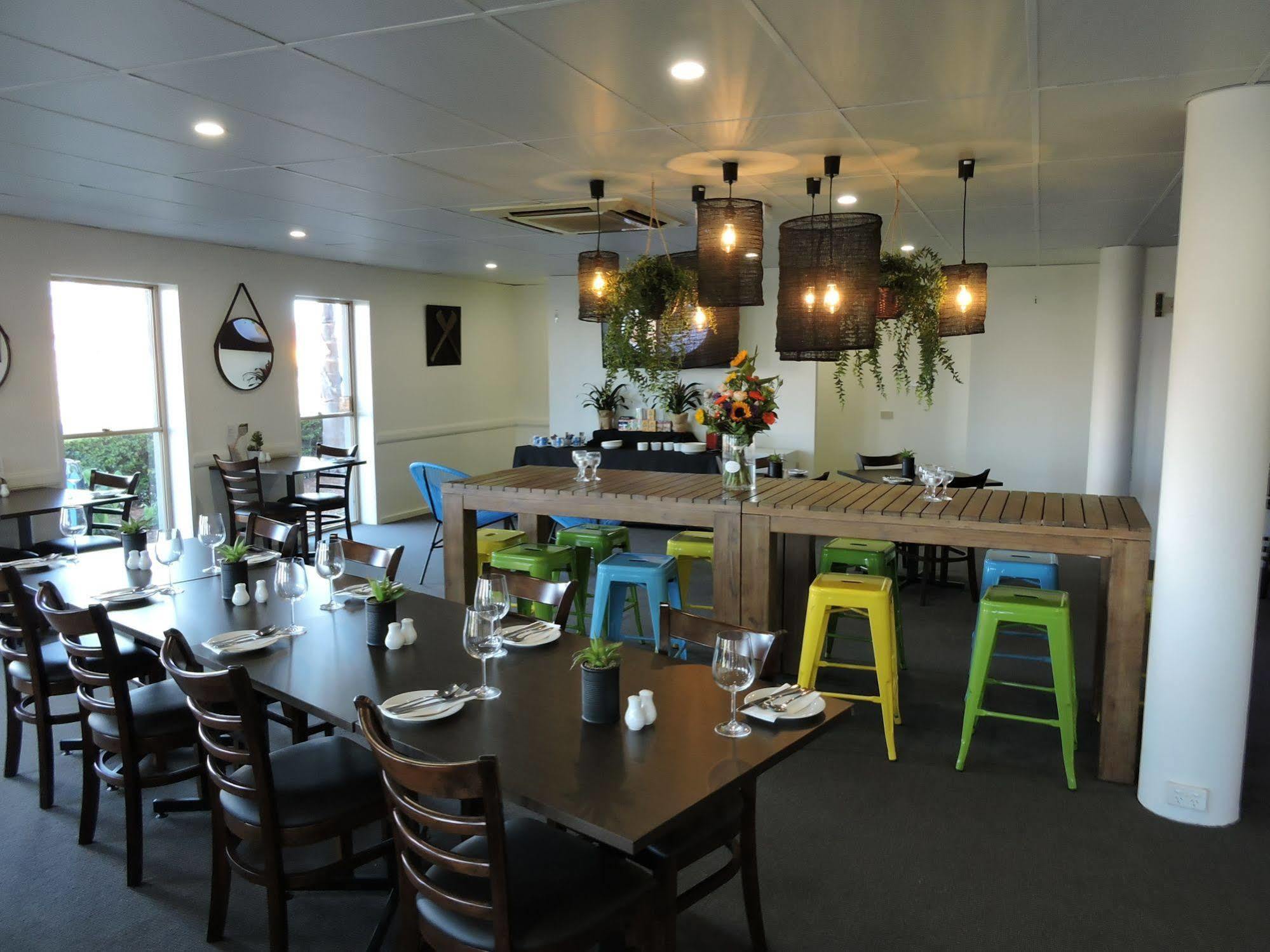 בונדברג Sugar Country Motor Inn מראה חיצוני תמונה